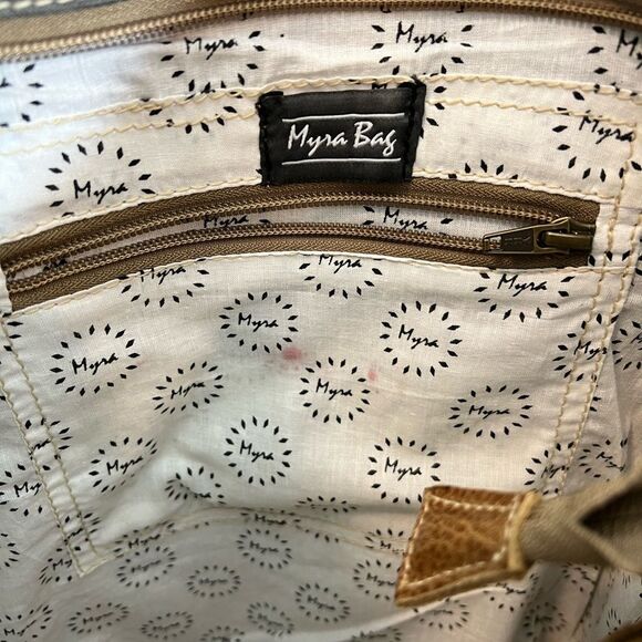 Myra Bag Undulate Tote Bag - Picture 11 of 16